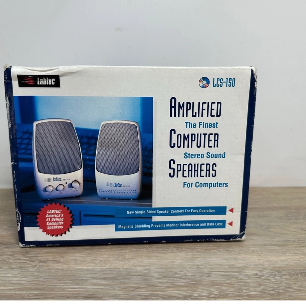 NOS Labtec Computer Speakers LCS-150 w/ cables Optional AC adapter NOT INCLUDED